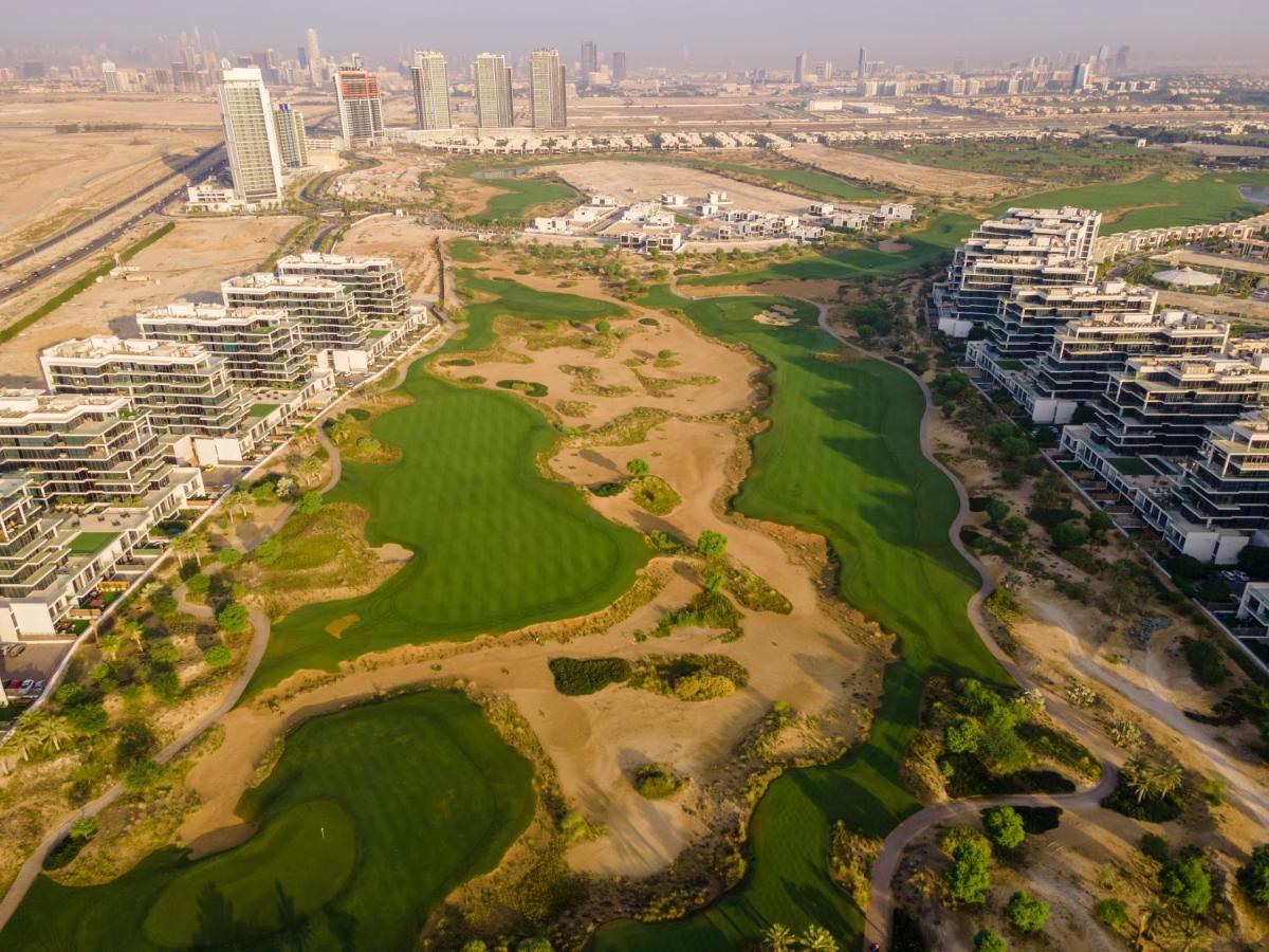 Radisson Dubai Damac Hills Hotel Luaran gambar