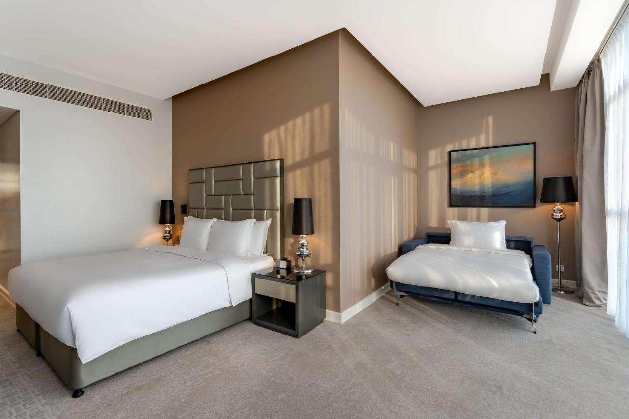 Radisson Dubai Damac Hills Hotel Luaran gambar