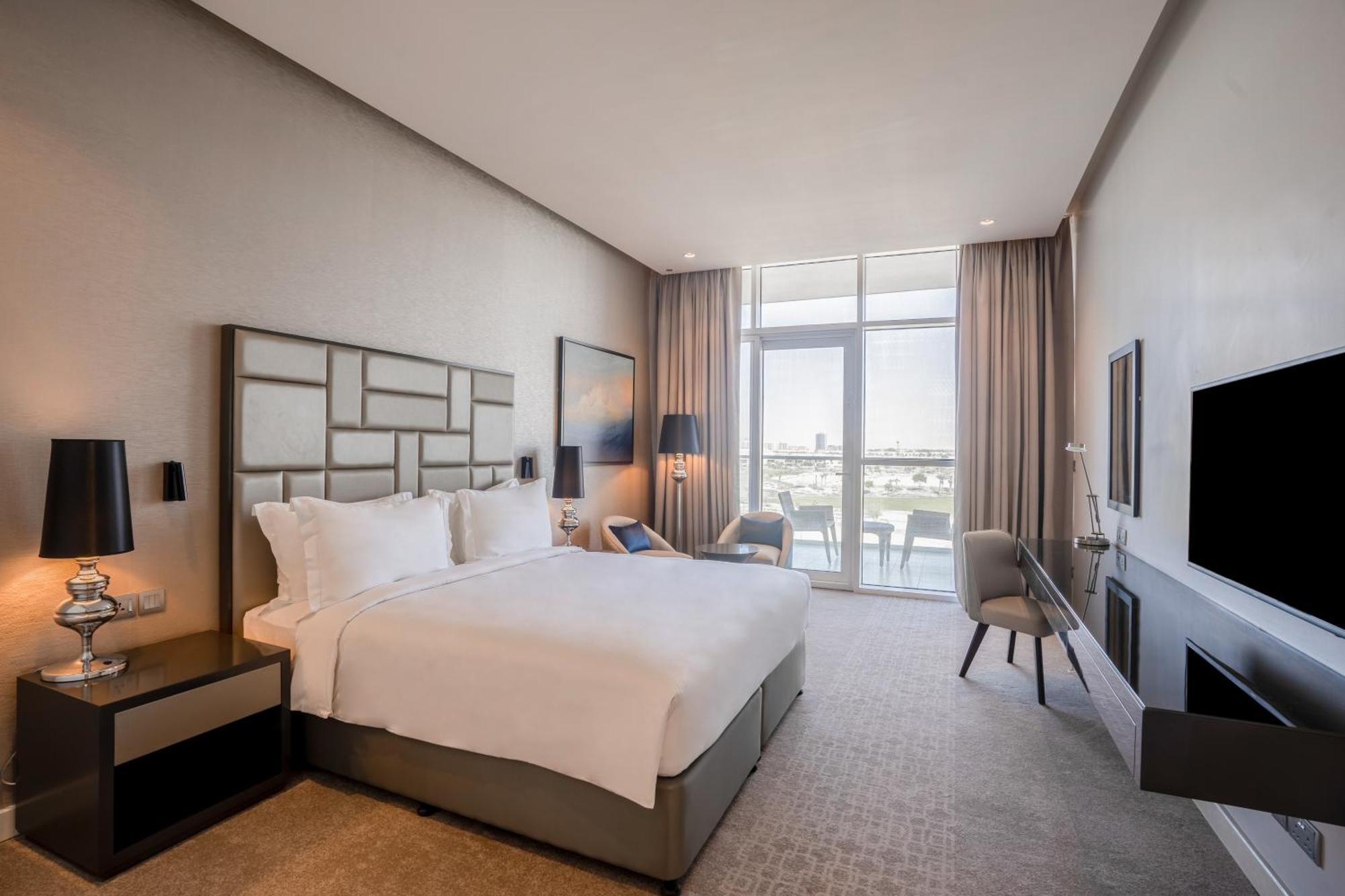 Radisson Dubai Damac Hills Hotel Luaran gambar